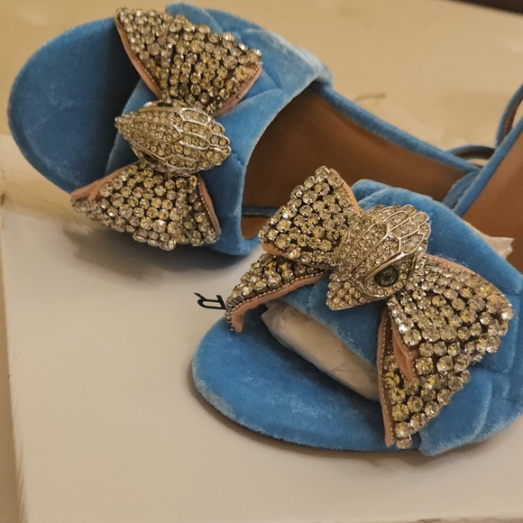Kurt Geiger Blue Heels with Crystal Bow - Picture 2 of 3
